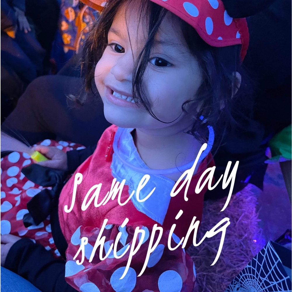 Come See My Closet!😊 - Picture 9 of 11